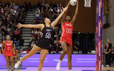 Manumālō le Rose ‘a Egelani ‘i le Silver Ferns ‘a Niu Sila