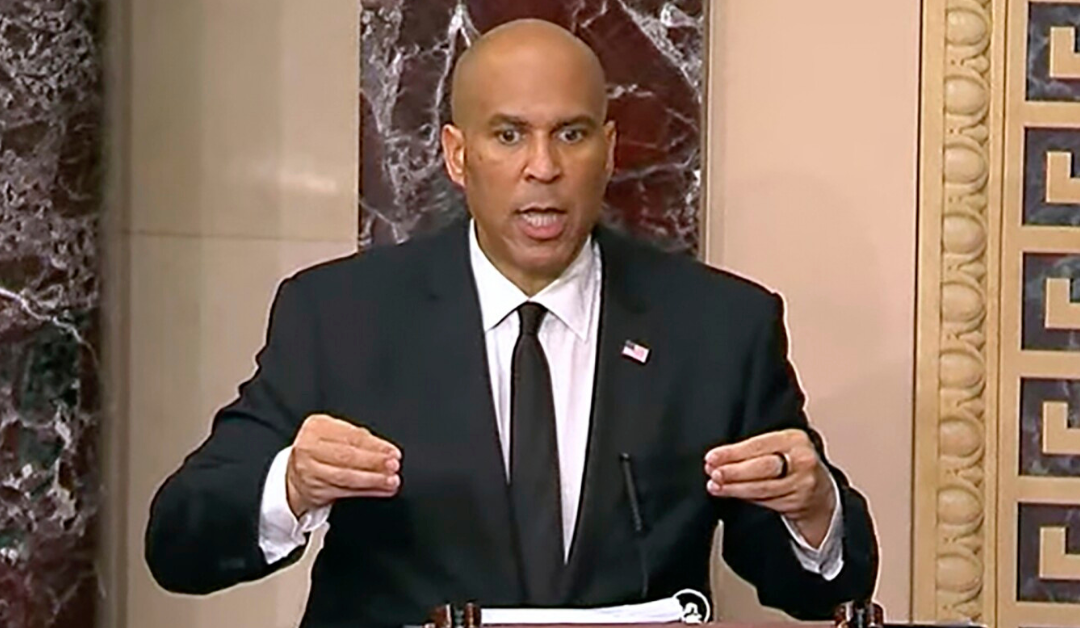 Tata’e ‘e Cory Booker le matāti’a ‘o le taimi pito ‘umi ‘o se saunoaga ‘i le Senate ‘e tete’e ai ‘iā Trump