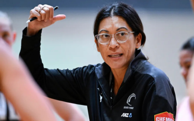 Fa’ase’etuāgalu le faiā’oga ‘o le Silver Ferns Dame Noeline Taurua mō le ta’amilosaga ma ‘Aferika ‘i Saute