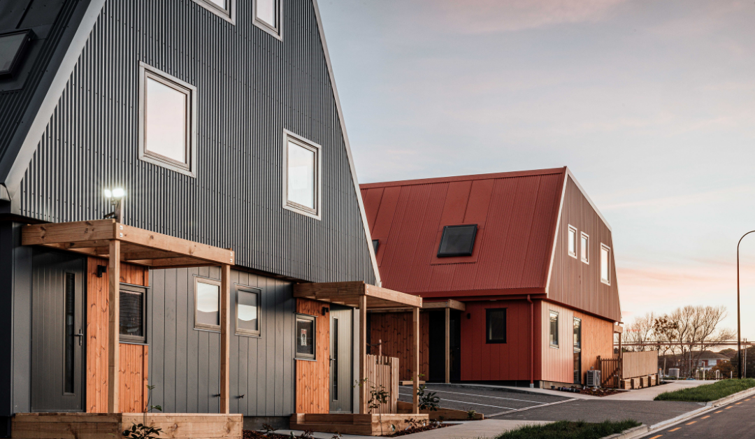 ENG – Dreams become a reality as first Pasefika families receive keys to culturally designed homes