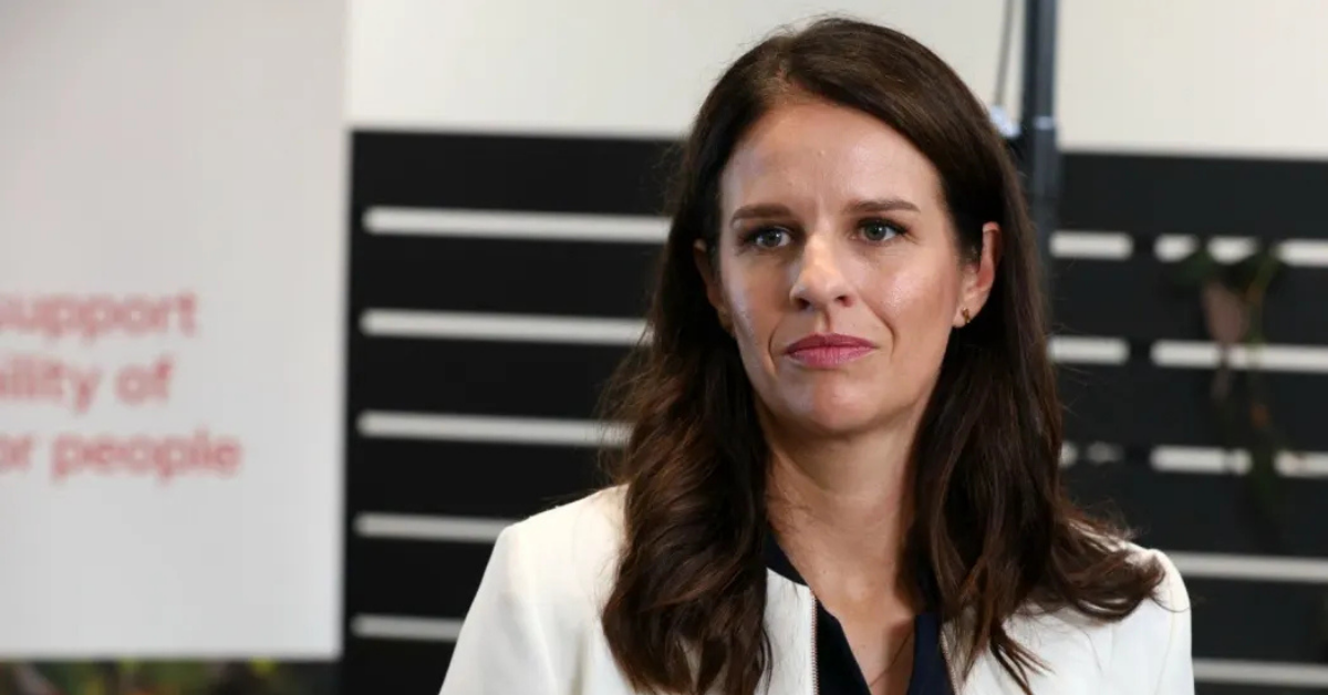 Immigration officers to get increased powers to ask suspected overstayers for identification