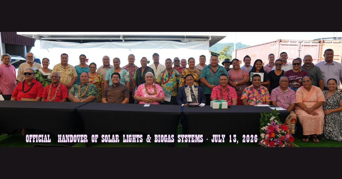 MNRE officially distributes solar lighting systems funded by the Gov of NZ and 15 biogas systems by the Gov of Israel
